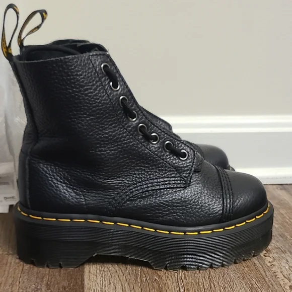 Dr. Martens Sinclair Milled Nappa Jungle Platform Boots - Picture 6 of 8